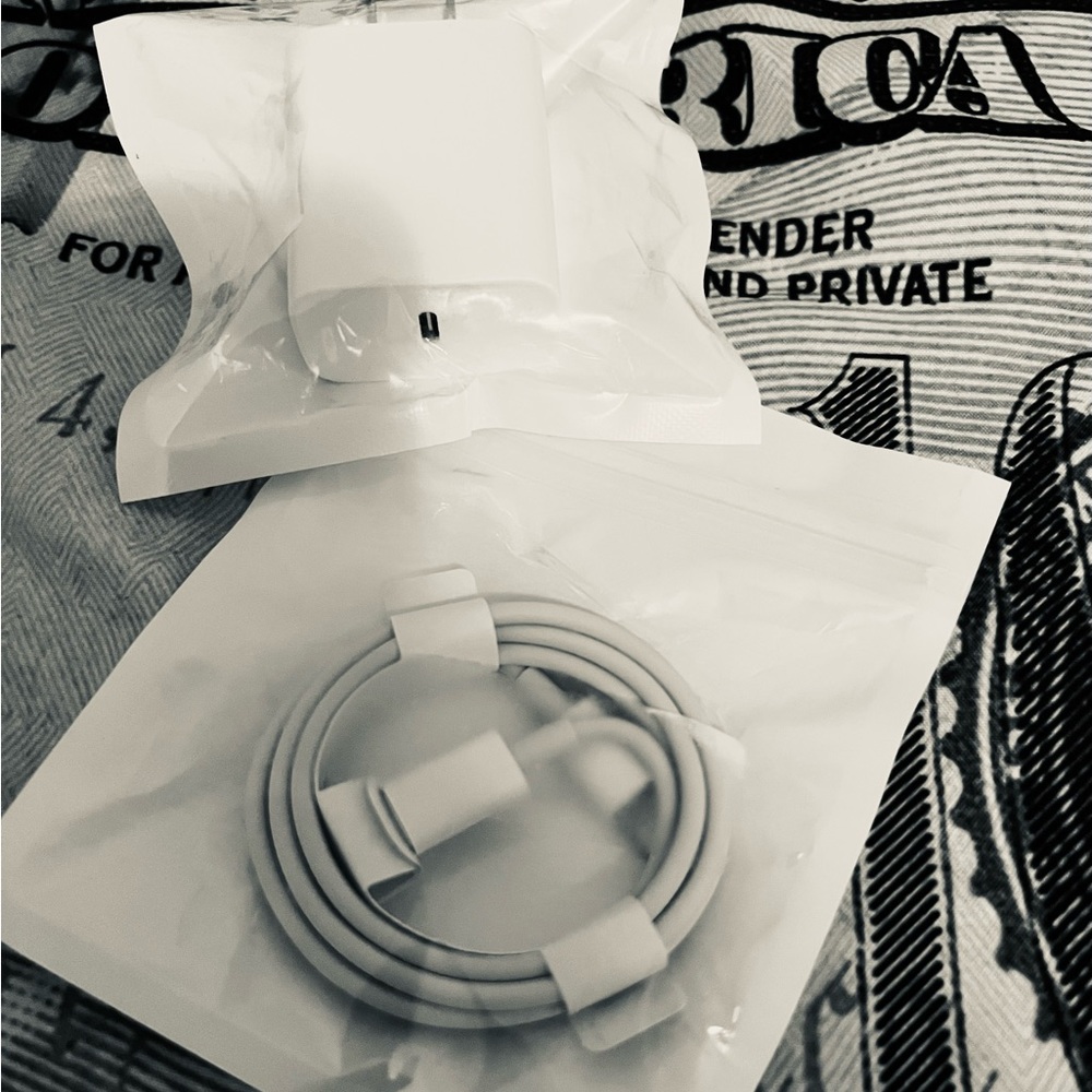 IPhone/IPad Charging Usb C Cord & Block